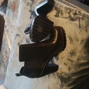 Melissa booties brand new
